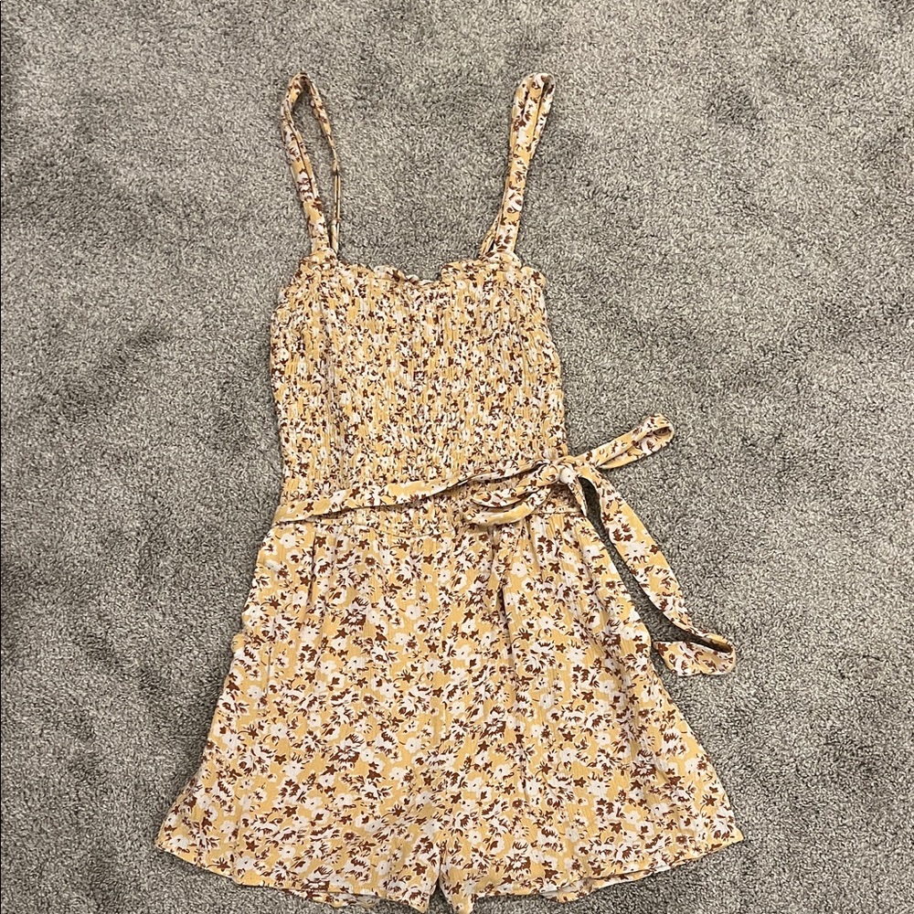 Abercrombie & Fitch Mustard Smocked Top